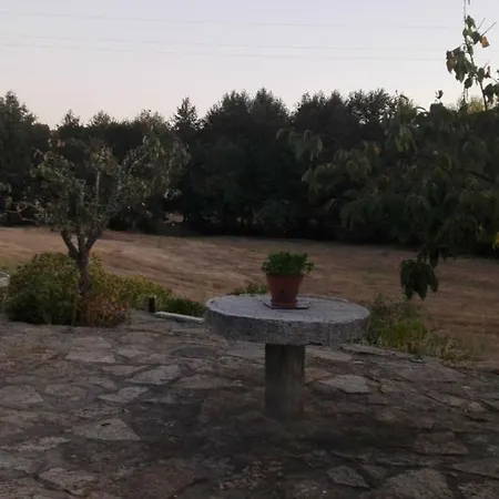 Сasa de vacaciones Casa De Malhoes *