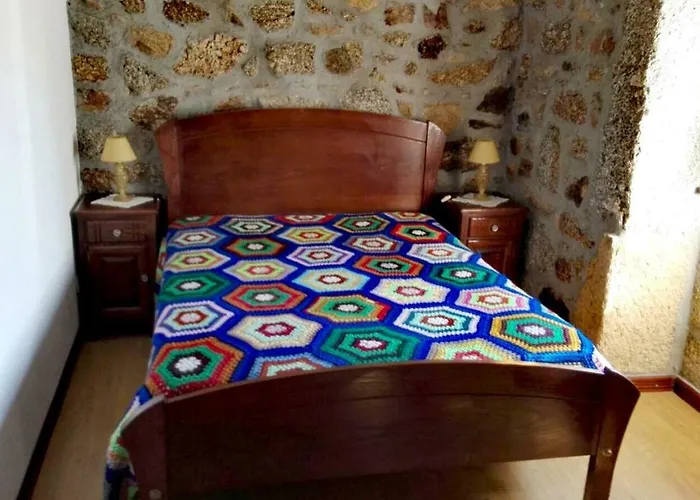 Casa De Malhoes * Vilares